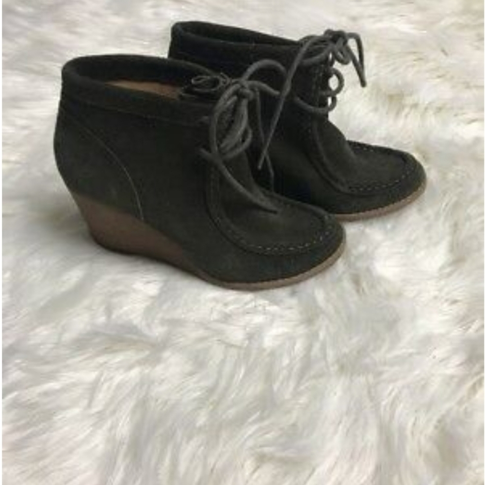 Green Wedge Boots NWT